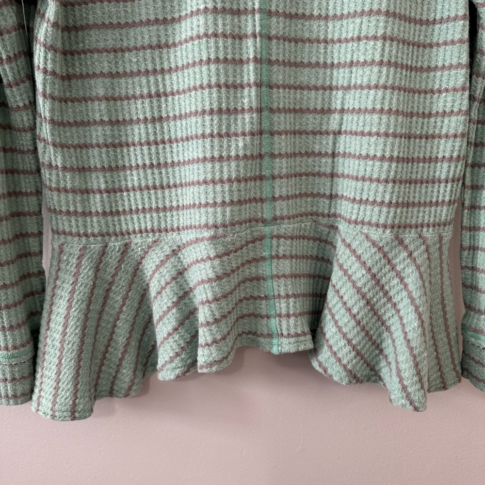 Free People Auntie Em Thermal Waffle Knit Top Oversized Peplum Small - Picture 10 of 14